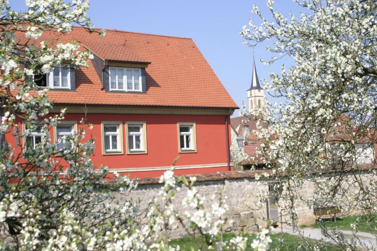 Biobausewein Wein Hotel Leben Iphofen Esterno foto